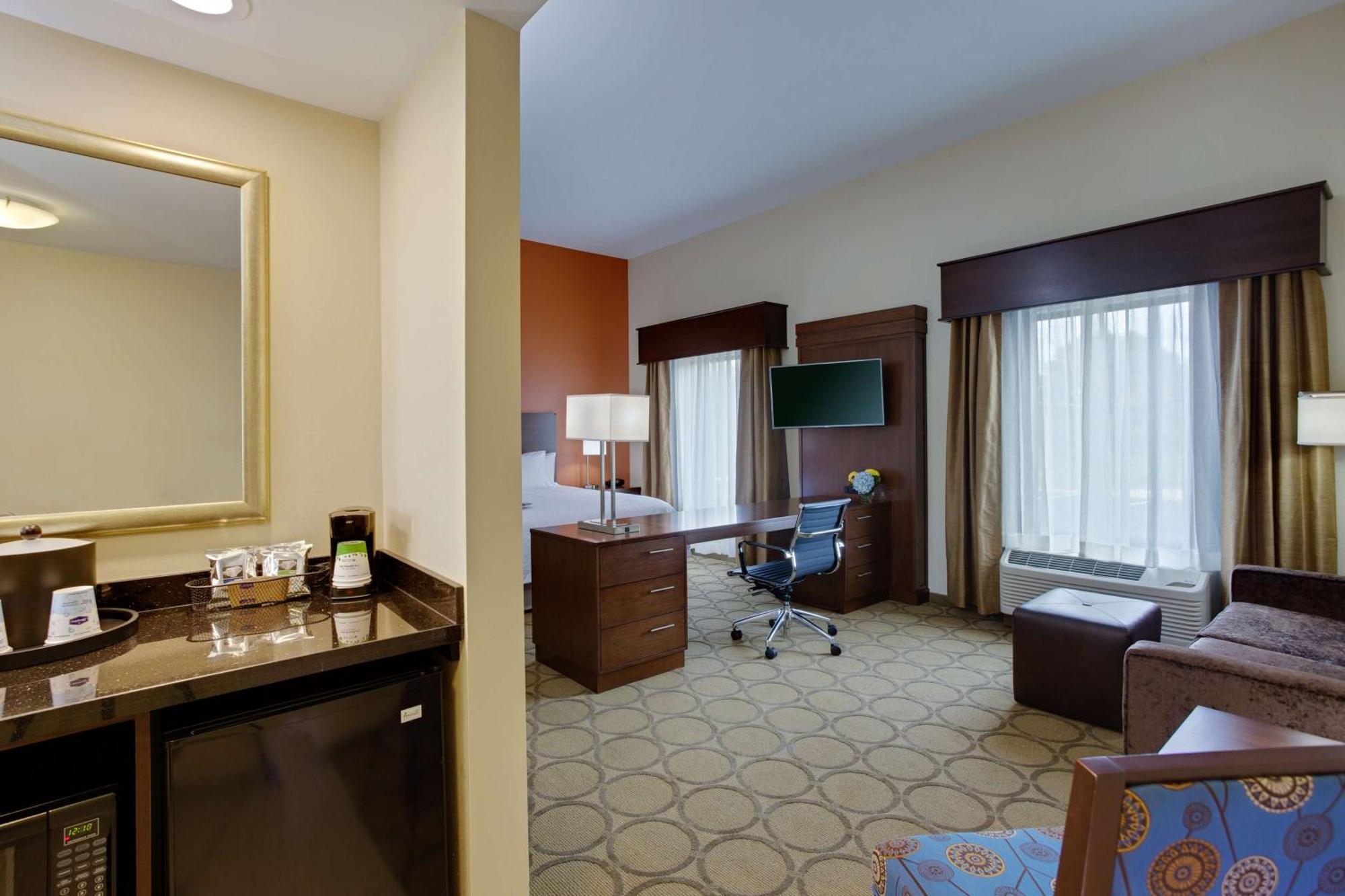 Hampton Inn & Suites Philadelphia/Bensalem Exteriér fotografie